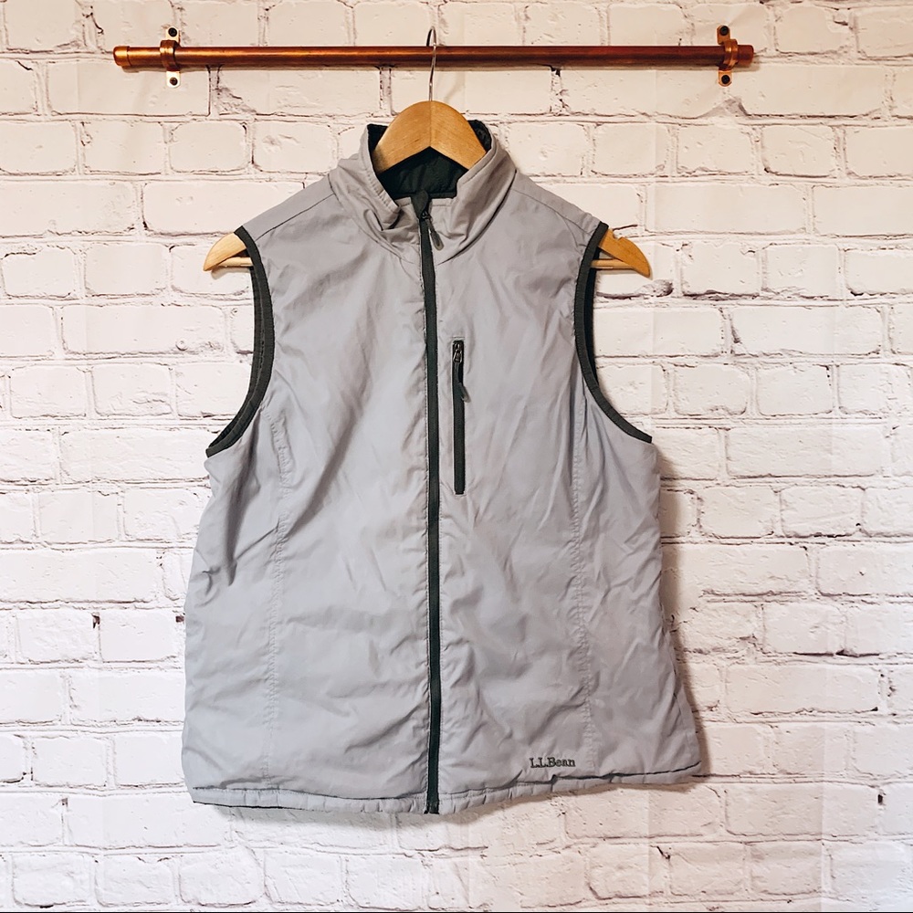 L.L. Bean grey reversable vest #149
